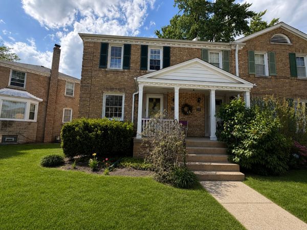 6436 N Oketo Avenue , Chicago, IL 60631