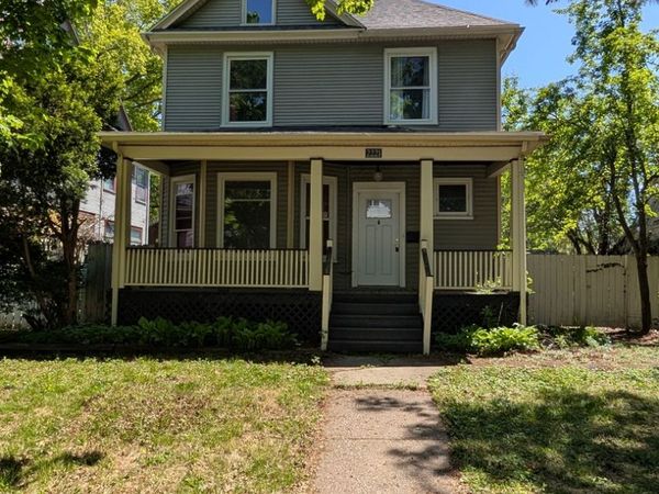 2221 Iowa Street , Davenport, IA 52803