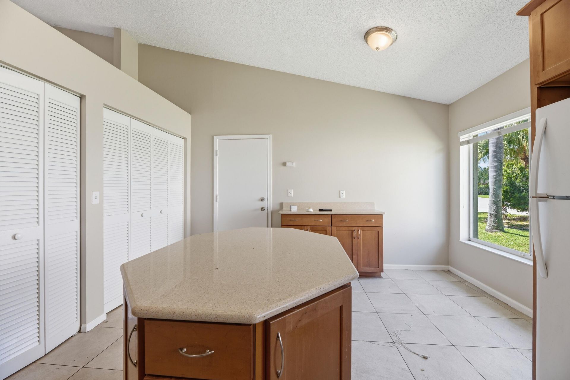 5233 Rosen Boulevard, Boynton Beach, FL 33472 Photo
