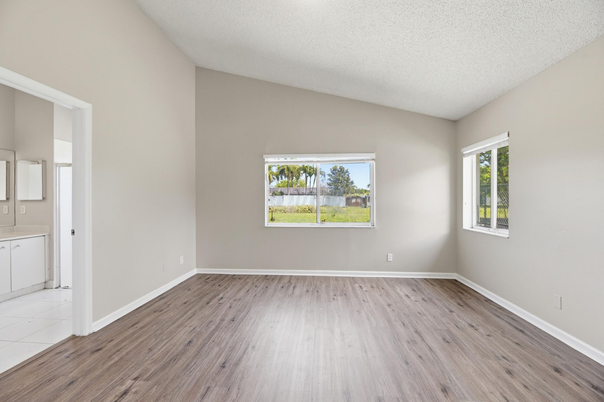 5233 Rosen Boulevard, Boynton Beach, FL 33472 Photo