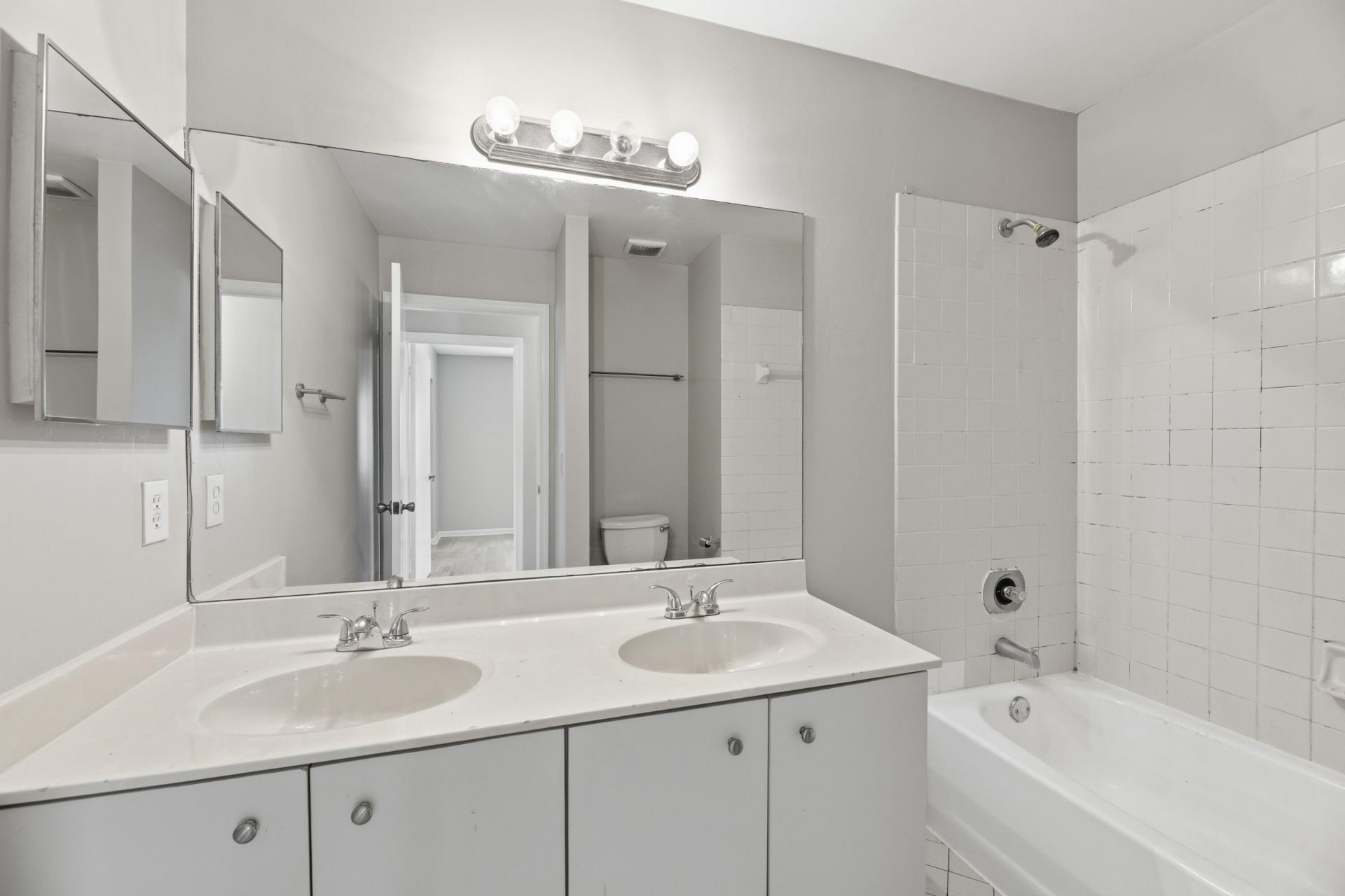 5233 Rosen Boulevard, Boynton Beach, FL 33472 Photo