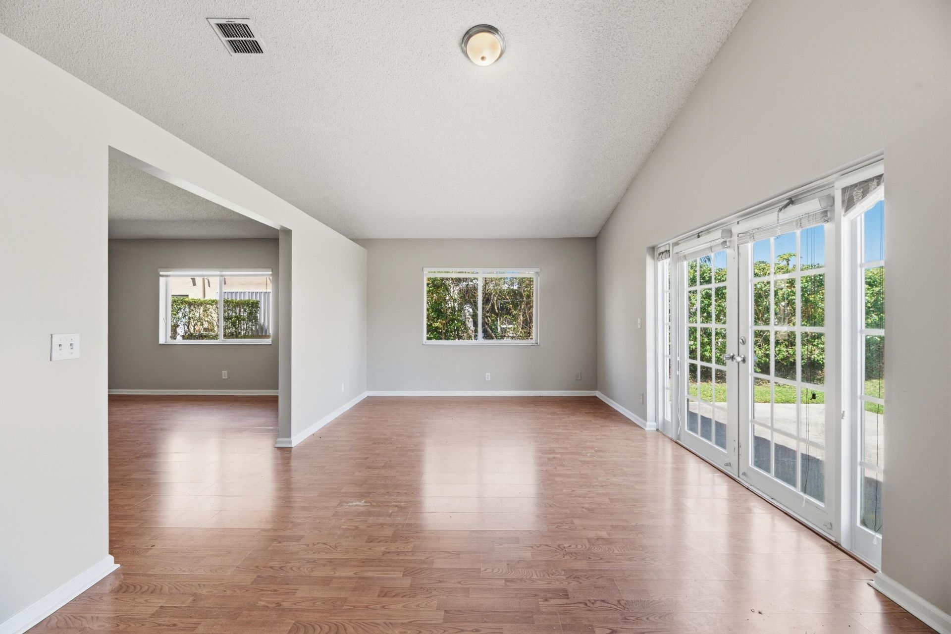 5233 Rosen Boulevard, Boynton Beach, FL 33472 Photo