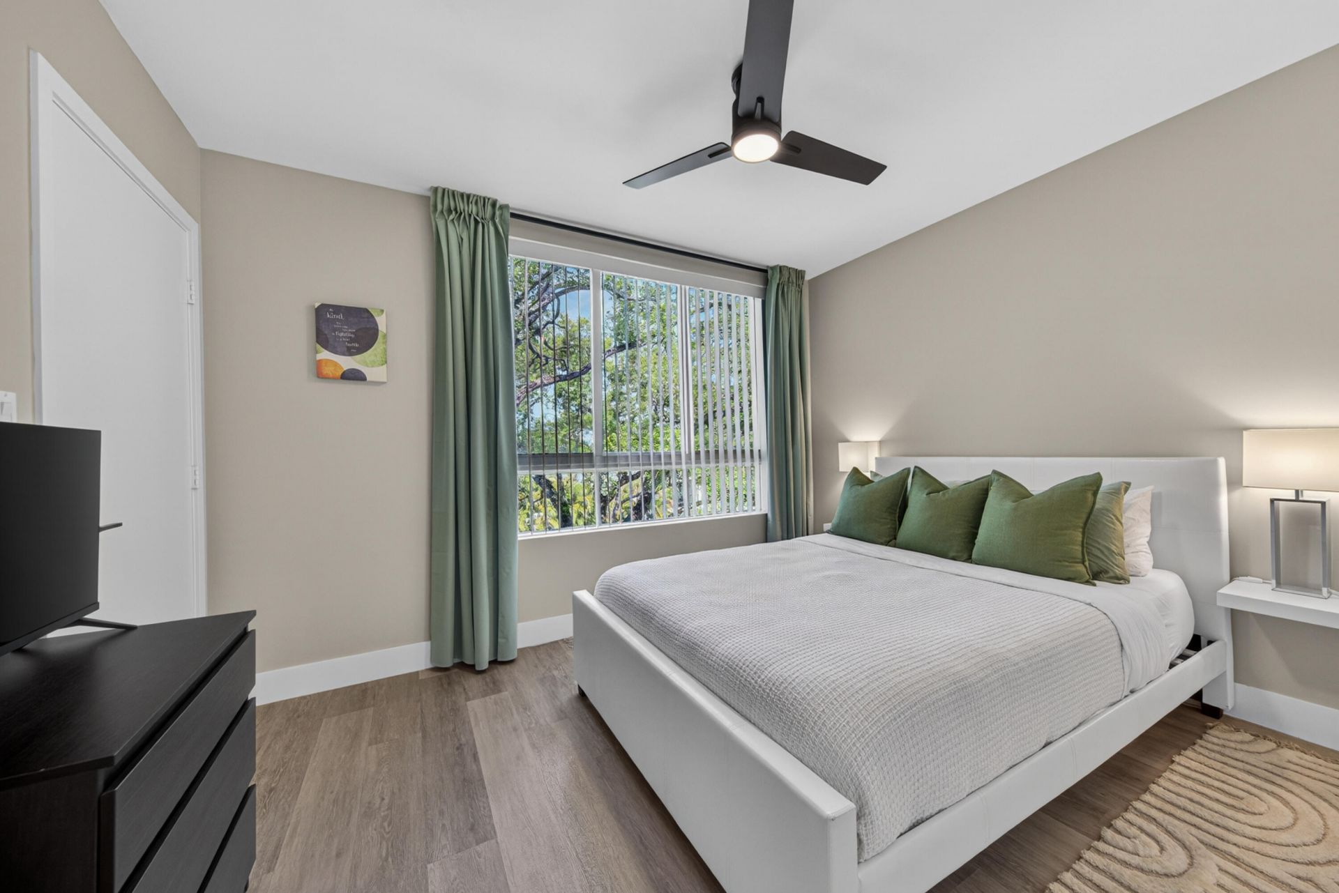 2535 NE 193rd Street, Unit 3203, Miami, FL 33180 Photo