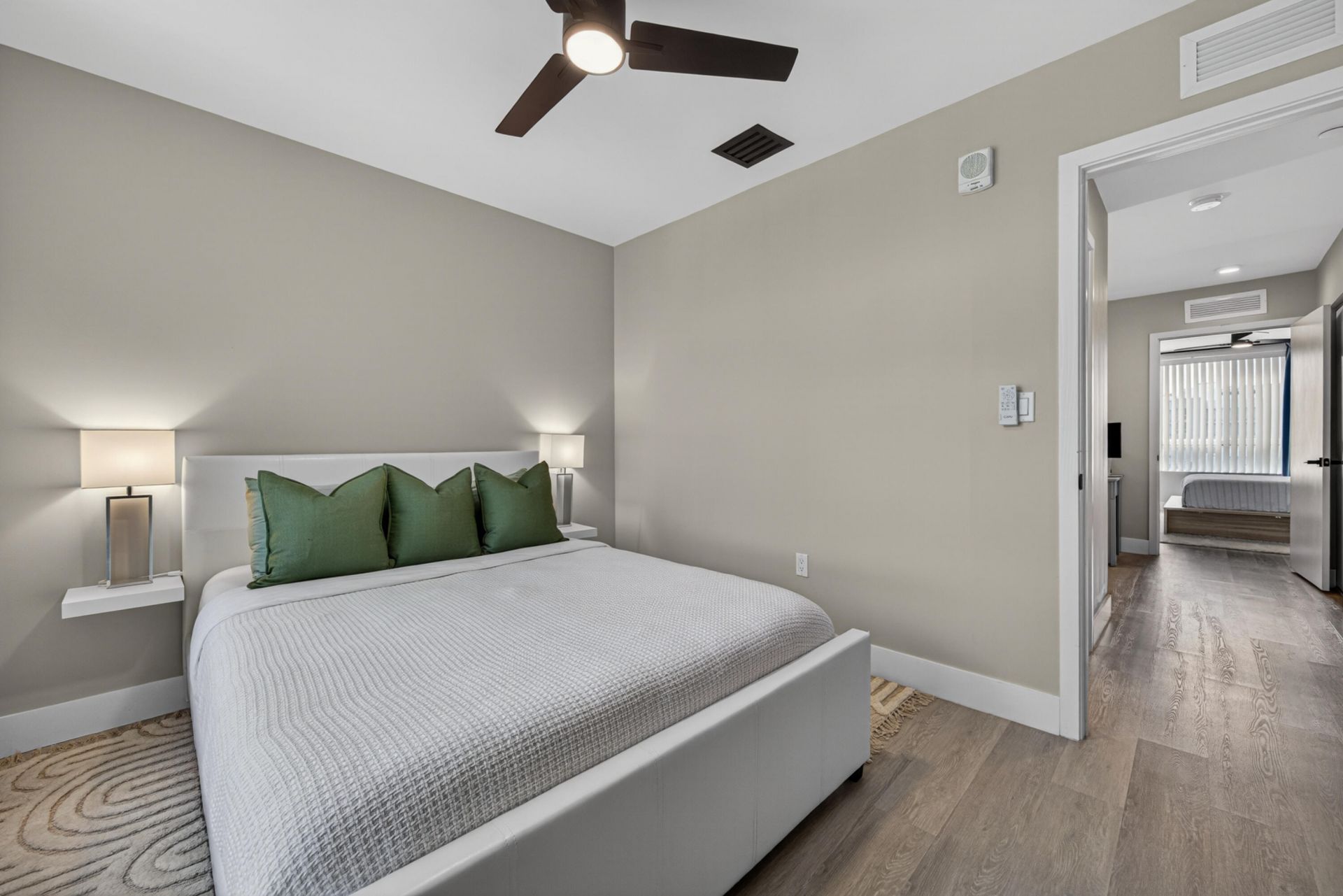 2535 NE 193rd Street, Unit 3203, Miami, FL 33180 Photo