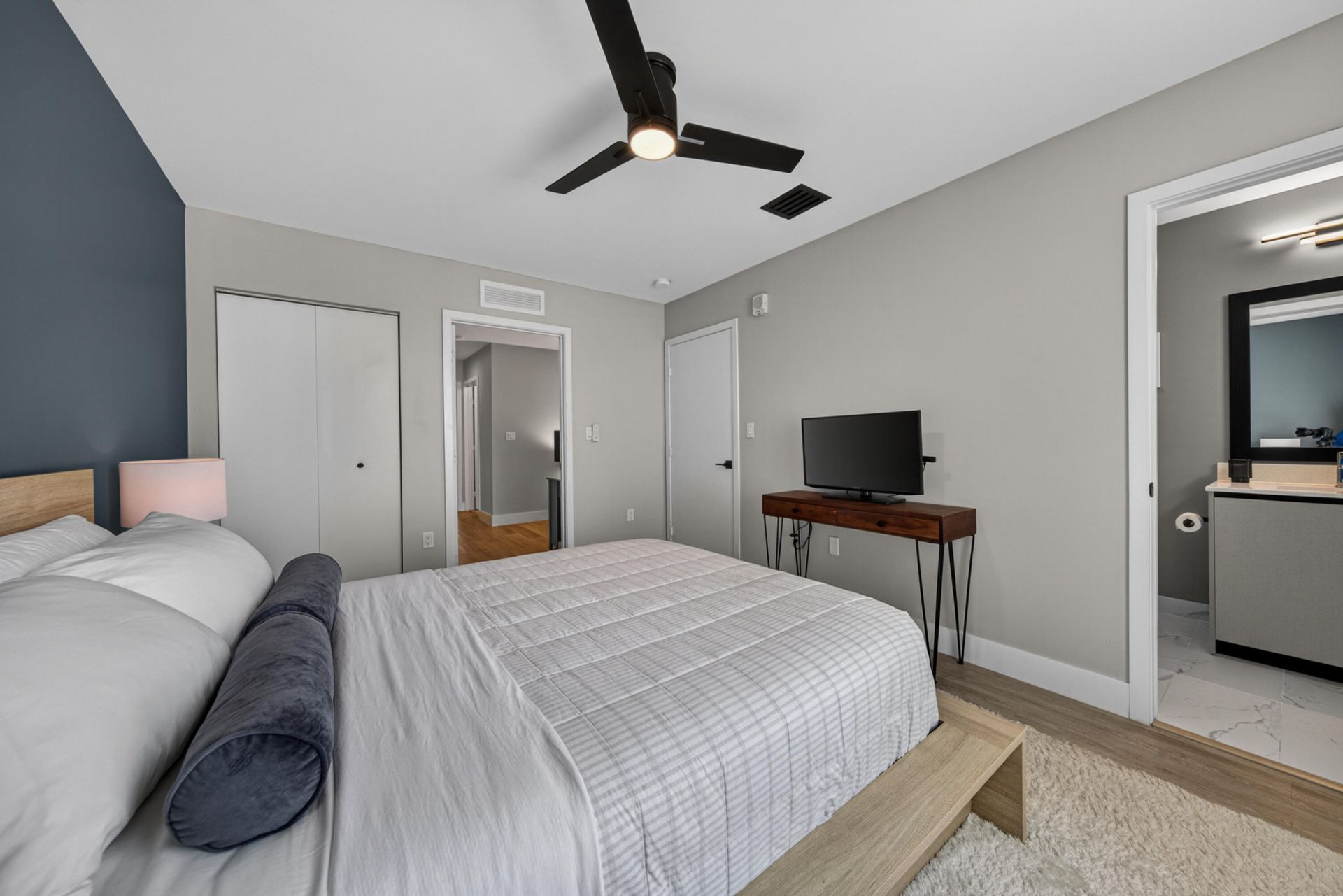 2535 NE 193rd Street, Unit 3203, Miami, FL 33180 Photo