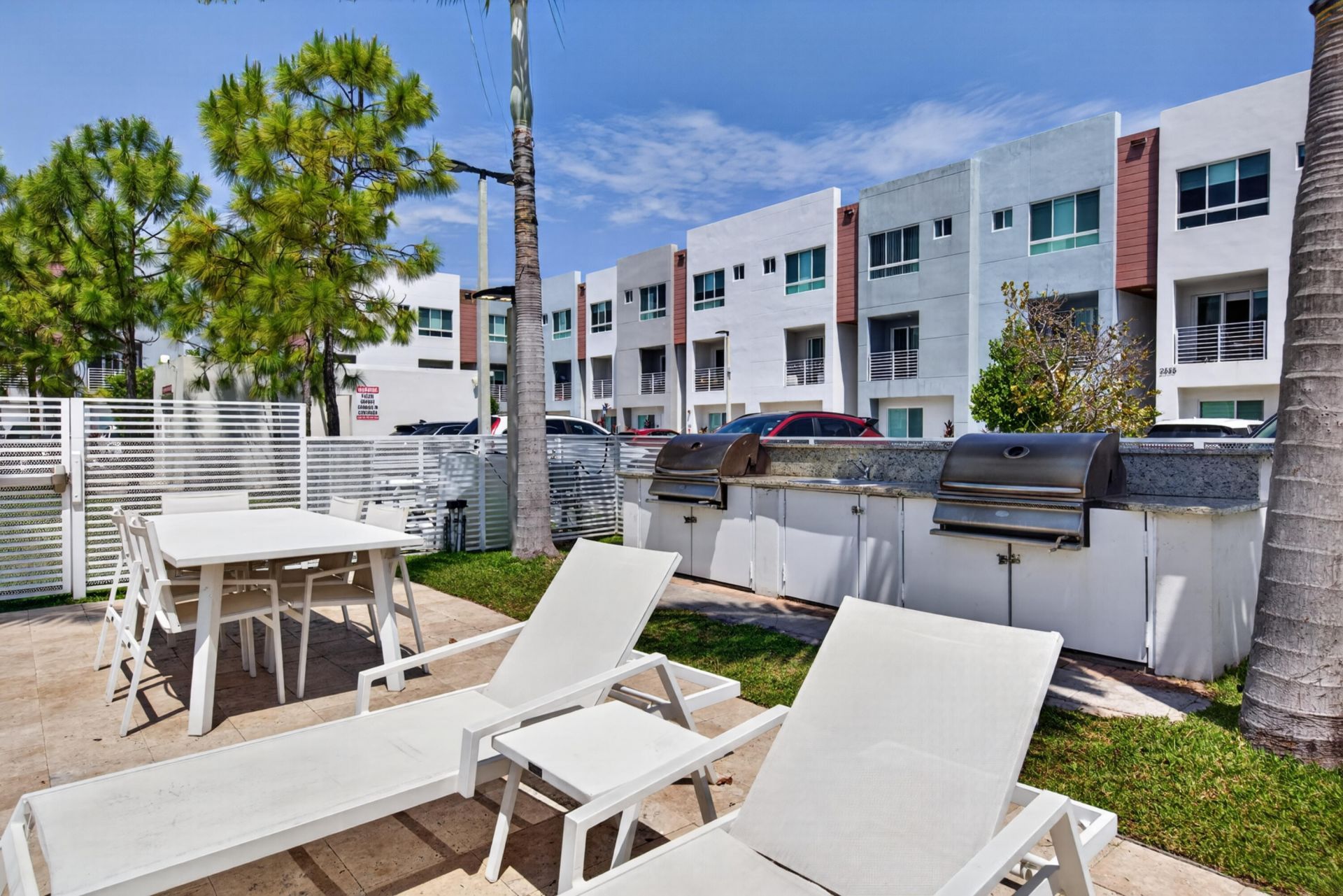 2535 NE 193rd Street, Unit 3203, Miami, FL 33180 Photo