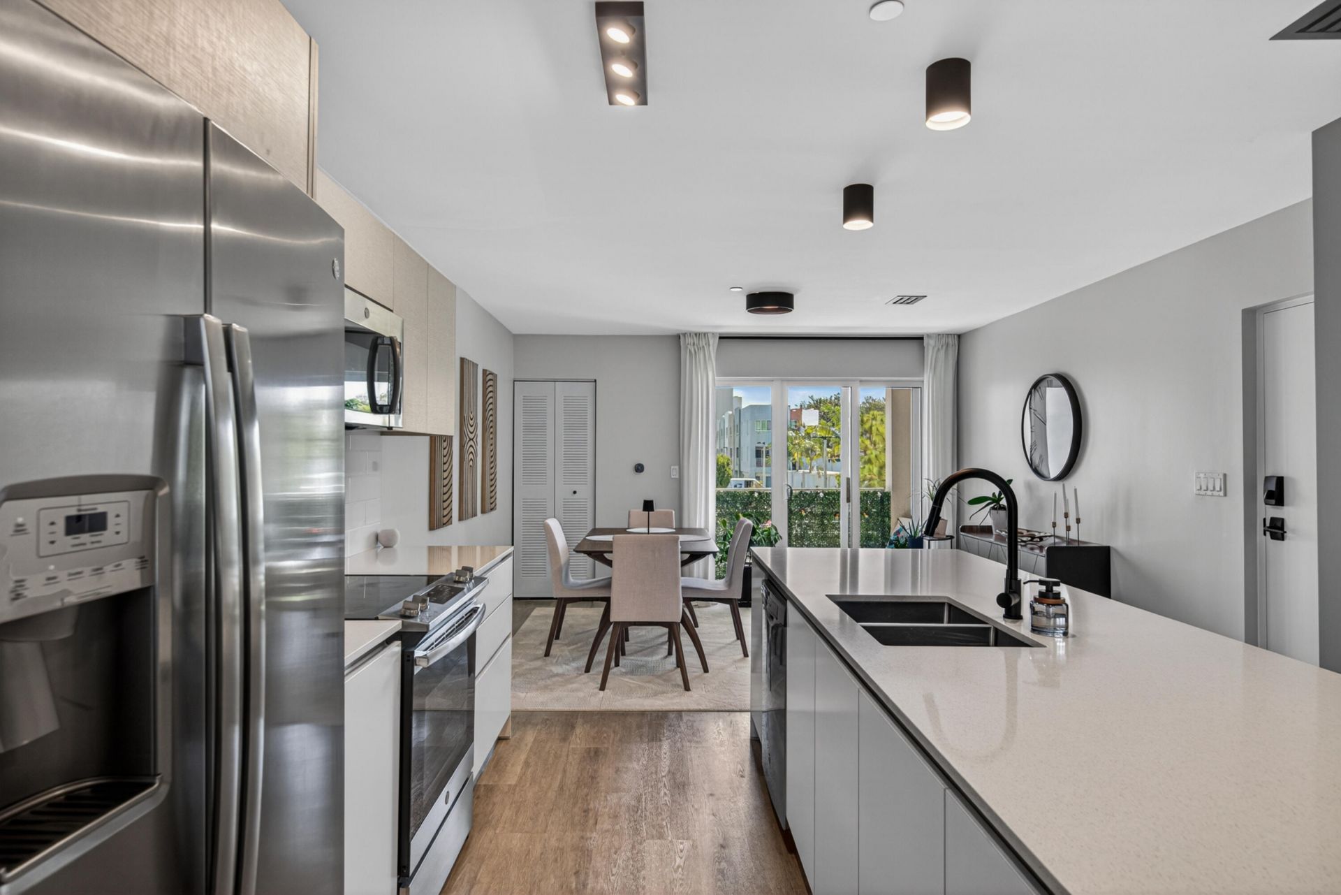 2535 NE 193rd Street, Unit 3203, Miami, FL 33180 Photo