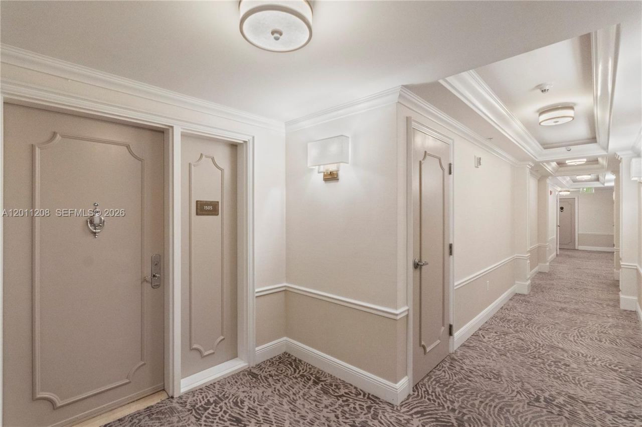 3400 SW 27th Ave, Unit 1505, Coconut Grove, FL 33133 Photo