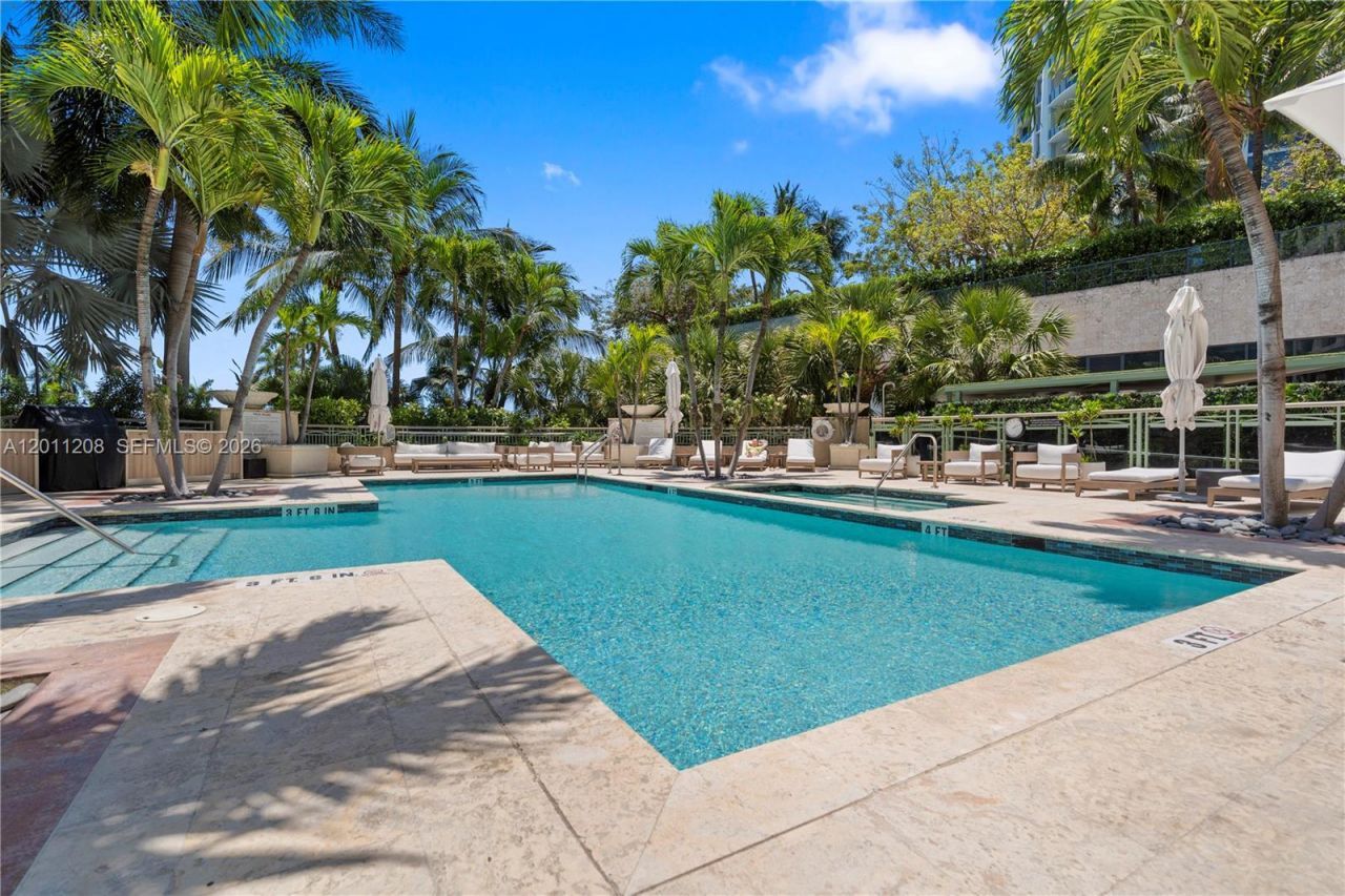 3400 SW 27th Ave, Unit 1505, Coconut Grove, FL 33133 Photo