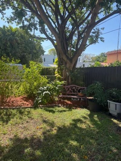 1617 NW 8th St, Unit Studio B, Miami, FL 33125 Photo