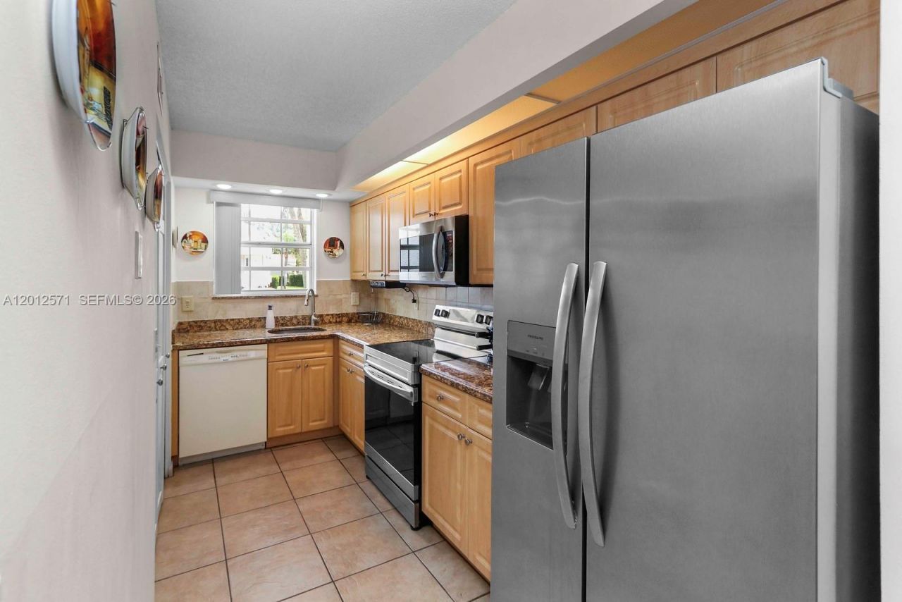 2281 SE 27th Dr, Unit 103-G, Homestead, FL 33035 Photo