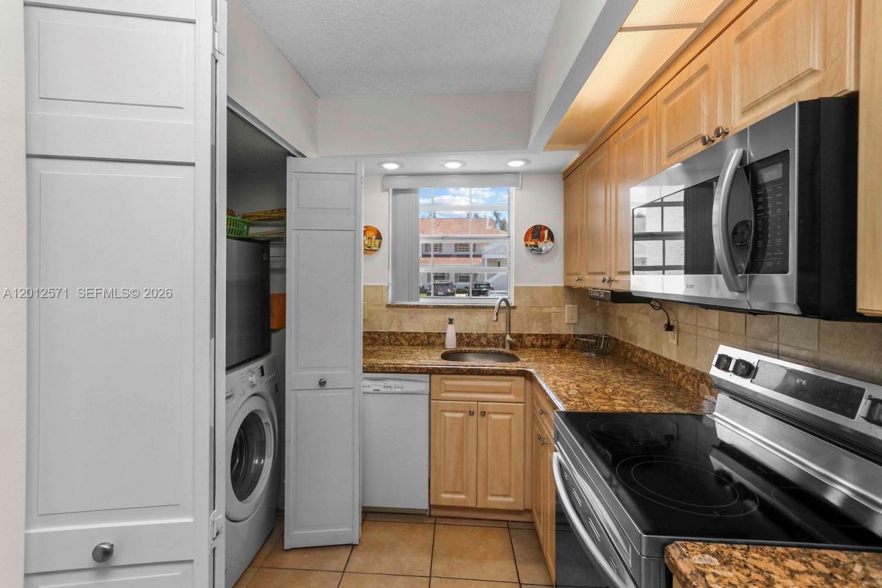 2281 SE 27th Dr, Unit 103-G, Homestead, FL 33035 Photo