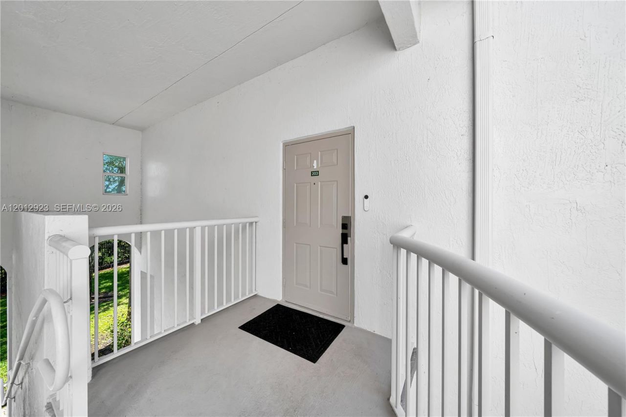 4361 SW 160th Ave , Unit 203, Miramar, FL 33027 Photo