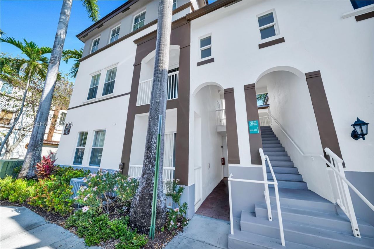 4361 SW 160th Ave , Unit 203, Miramar, FL 33027 Photo