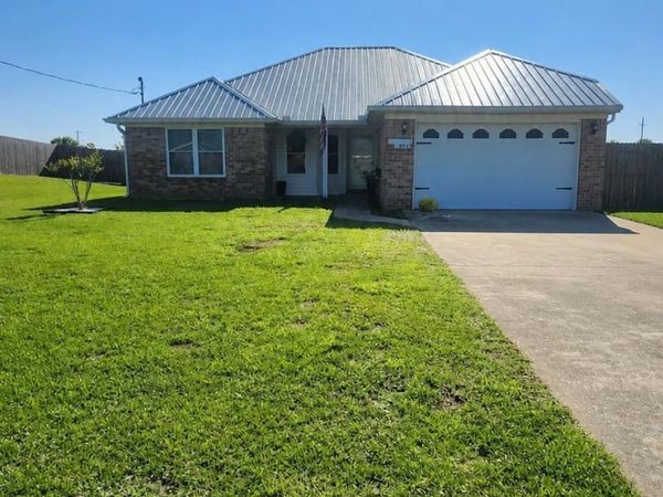 8952 Sherman Road, Foley, AL 36535