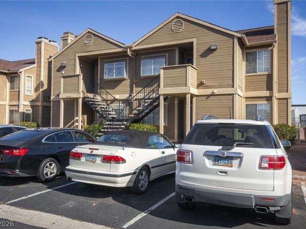 2674 Bryandouglas Drive , Unit B, Las Vegas, NV 89121