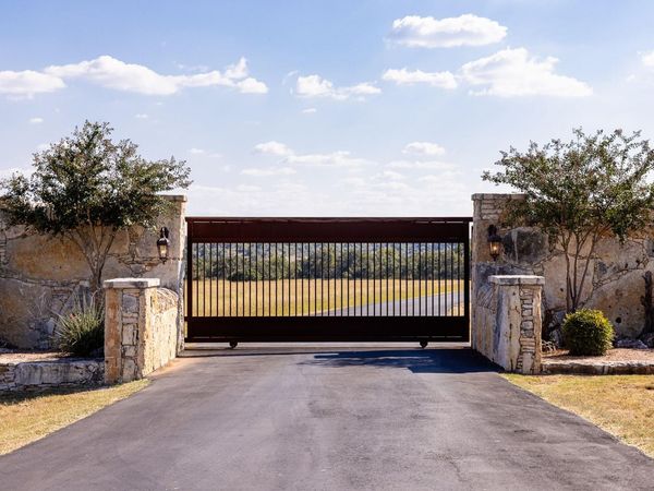 3551 RM 2325, Wimberley, TX 78676