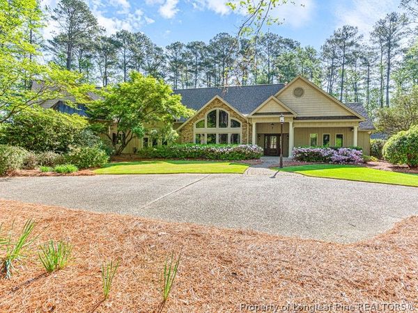 2119 Woods End Drive, Eastover, NC 28312