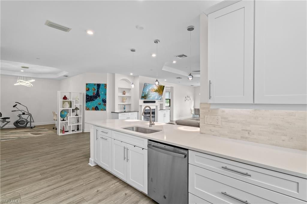 9637 Montelanico Loop, Unit 104, Naples, FL 34119 Photo