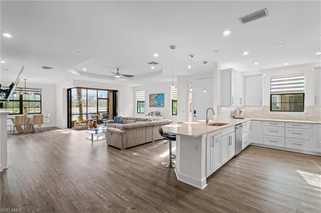 9637 Montelanico Loop, Unit 104, Naples, FL 34119 Photo