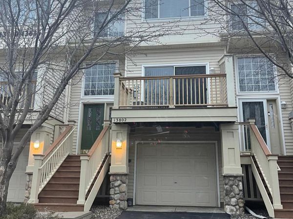 13802 52nd Avenue N, Plymouth, MN 55446