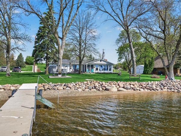 5024 Cannon Lake Trail , Faribault, MN 55021