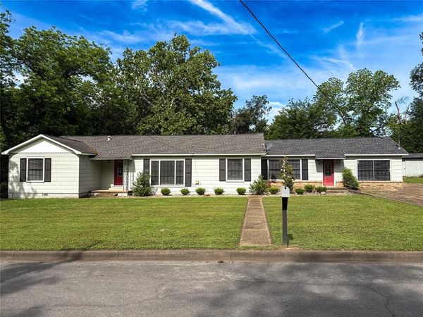 367 Pecan Street, Van, TX 75790