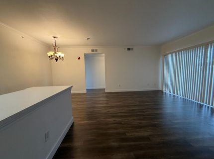 701 Gibson Dr #1212, Unit 1212, Roseville, CA 95678 Photo