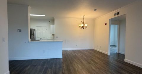 701 Gibson Dr #1212, Unit 1212, Roseville, CA 95678 Photo