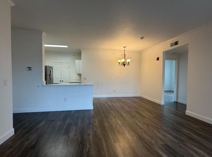 701 Gibson Dr #1212, Unit 1212, Roseville, CA 95678 Photo