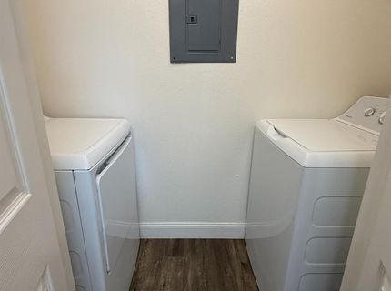 701 Gibson Dr #1212, Unit 1212, Roseville, CA 95678 Photo