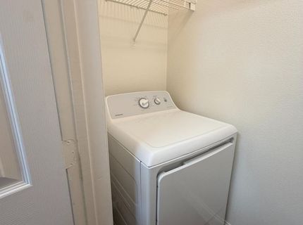 701 Gibson Dr #1212, Unit 1212, Roseville, CA 95678 Photo