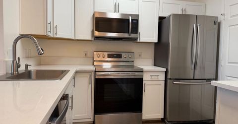 701 Gibson Dr #1212, Unit 1212, Roseville, CA 95678 Photo