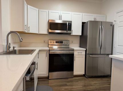 701 Gibson Dr #1212, Unit 1212, Roseville, CA 95678 Photo