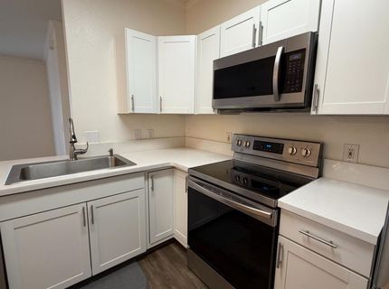 701 Gibson Dr #1212, Unit 1212, Roseville, CA 95678 Photo