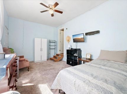2100 Bowling Green Dr, Sacramento, CA 95825 Photo