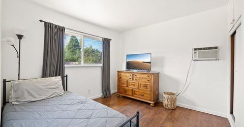 2100 Bowling Green Dr, Sacramento, CA 95825 Photo
