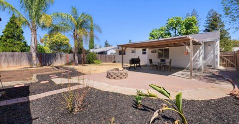 2100 Bowling Green Dr, Sacramento, CA 95825 Photo