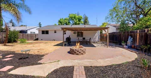 2100 Bowling Green Dr, Sacramento, CA 95825 Photo