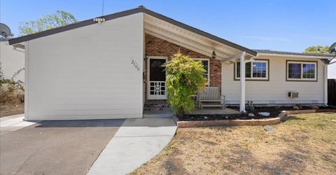 2100 Bowling Green Dr, Sacramento, CA 95825 Photo