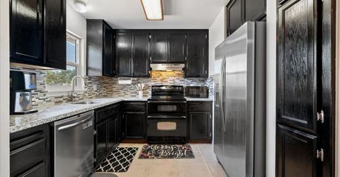 2100 Bowling Green Dr, Sacramento, CA 95825 Photo