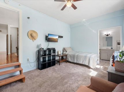 2100 Bowling Green Dr, Sacramento, CA 95825 Photo