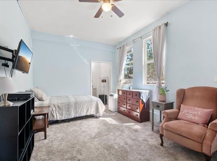 2100 Bowling Green Dr, Sacramento, CA 95825 Photo