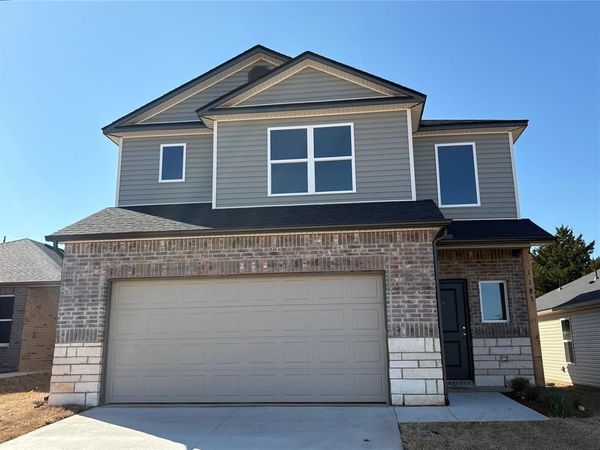 1123 Colt Drive, Guthrie, OK 73044