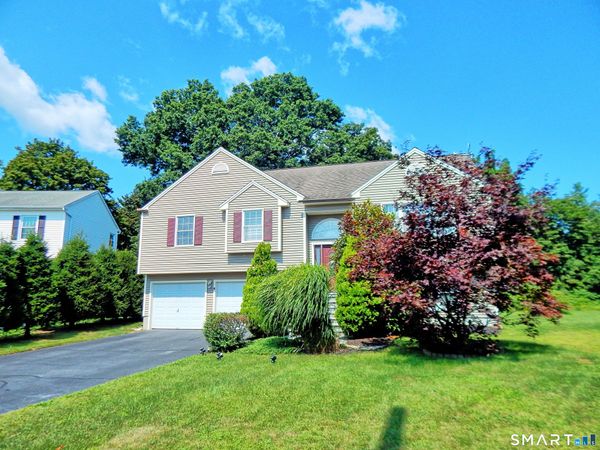 8 Hattie, Milford, CT 06461