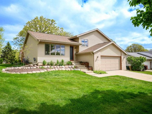 7350 Blue Maple Trail, Madison, WI 53719