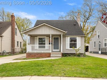 24621 Cherry Street, Dearborn, MI 48124