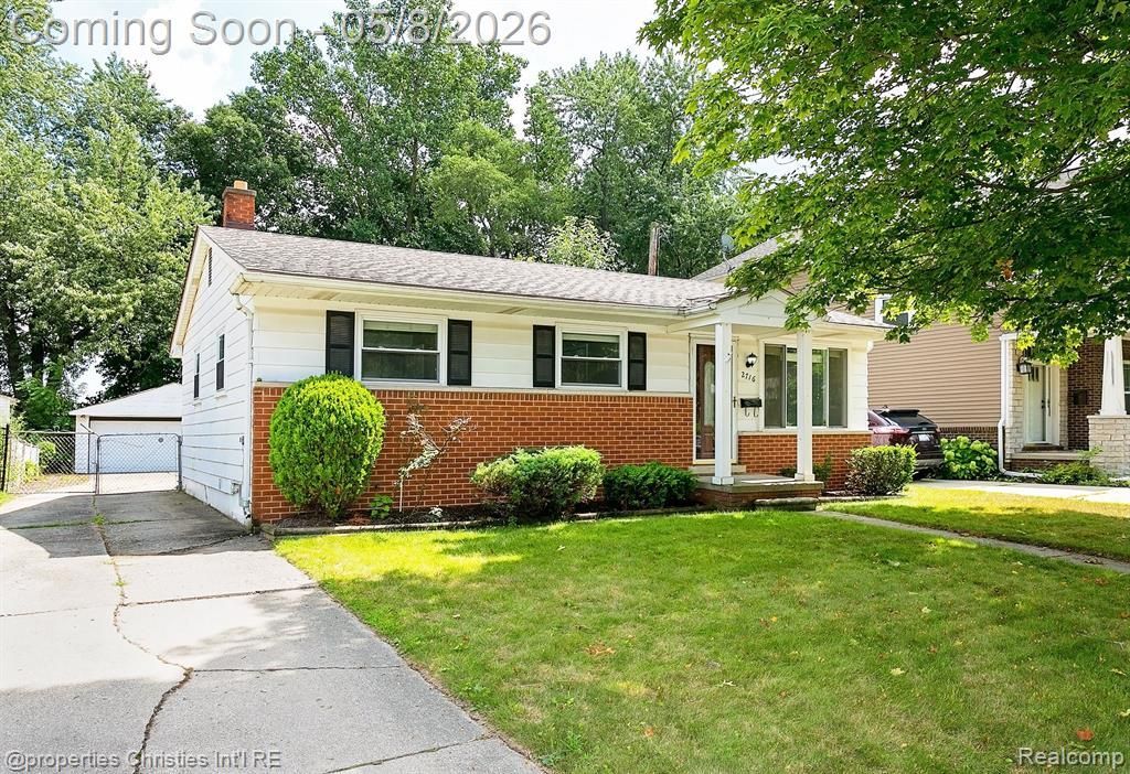 2716 Ardmore Avenue, Royal Oak, MI 48073 Main Photo
