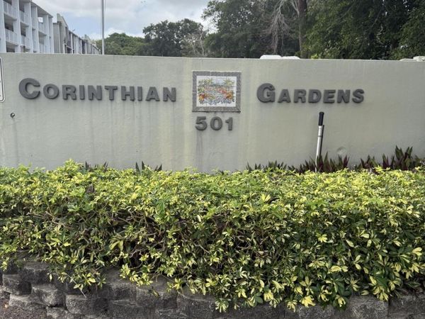 501 SW 11th, Unit 211, Boca Raton, FL 33432