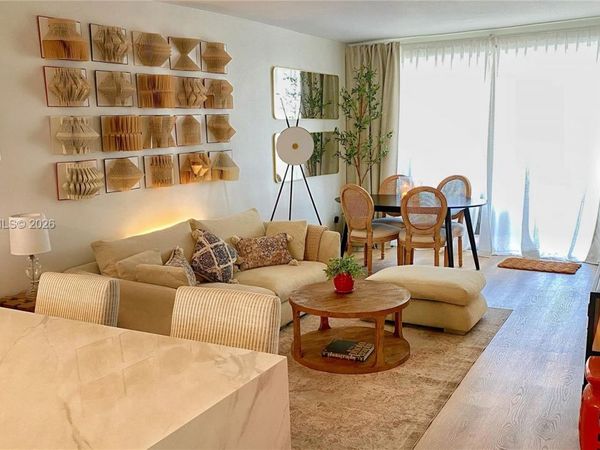 1331 Lincoln Rd, Unit 702, Miami Beach, FL 33139